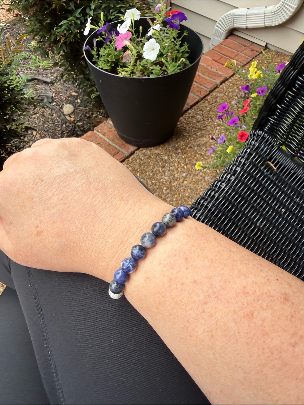 Genuine Sodalite Gemstone 8mm Bead Bracelet 7" - Picture 4 of 5